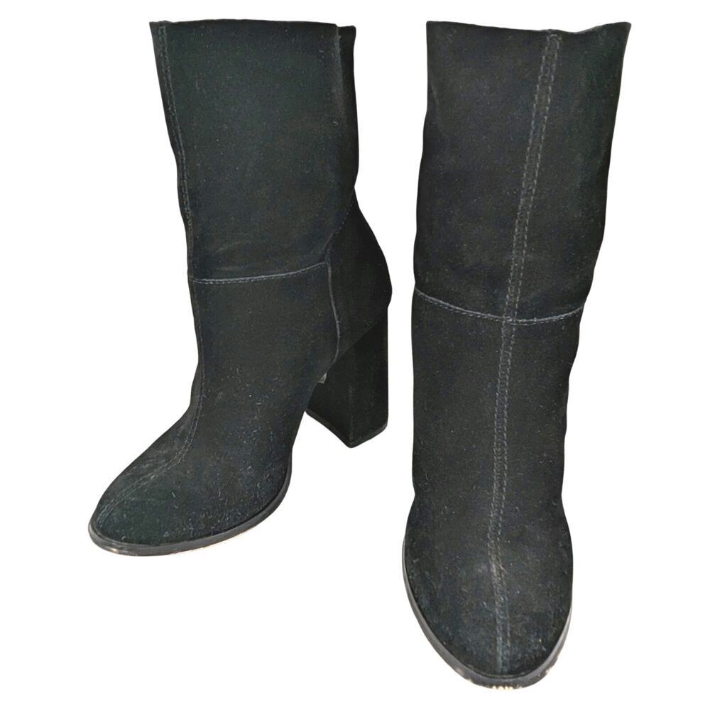 CHINESE LAUNDRY! BLACK SUPER SOFT SUEDE LEATHER CHUNKY HEEL ANKLE BOOTS! SZ 5M